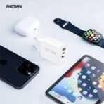 ⁦Remax Kiddy 45W 2C+1A Fast Charger RP-U139⁩ - الصورة ⁦2⁩